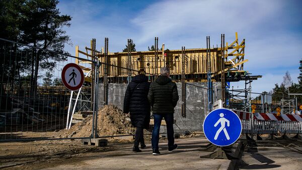 Строительство путепровода над проспектом Виестурса в Риге - Sputnik Латвия